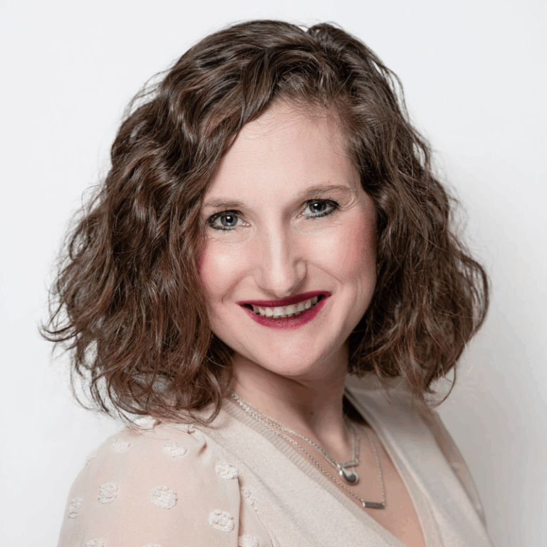 Elizabeth Saraceno: Leadership Akron