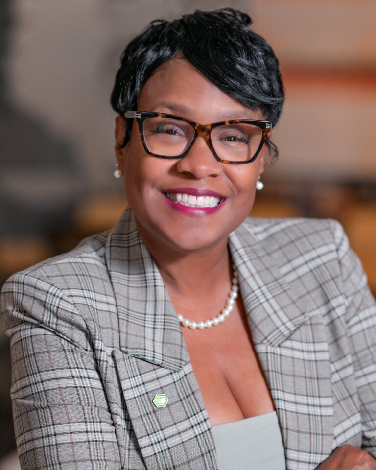 Toya R. Kelker: Vice President, Community Development Relationship Manager<br>Huntington Bank